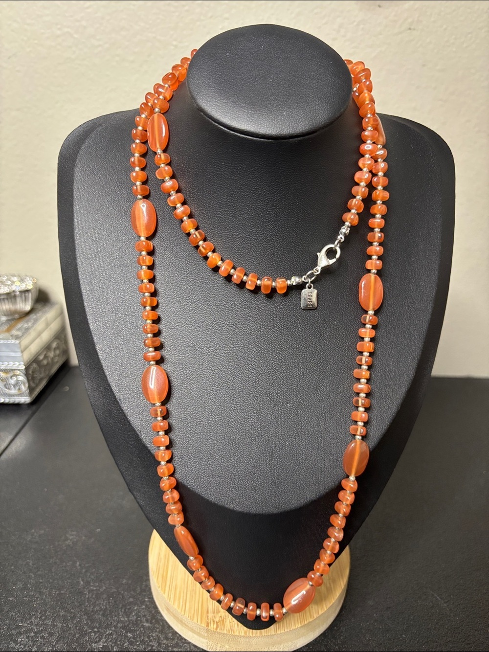 Chapa Carnelian-Style Orange Beaded Necklace Silver-Tone Clasp Boho Western